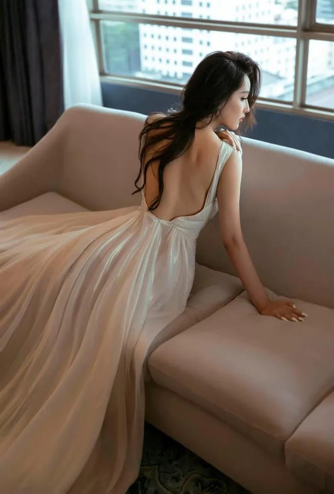 Lệ Quyên trễ nải vòng 1 - Đặng Thu Thảo giữ vững sắc vóc thần tiên tỷ tỷ-7