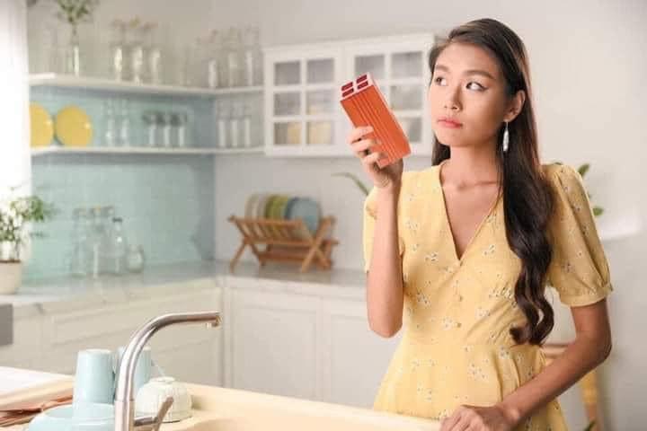 Hú hồn loạt ảnh cầm gạch, vác kiếm của Á hậu Thảo Nhi Lê-13