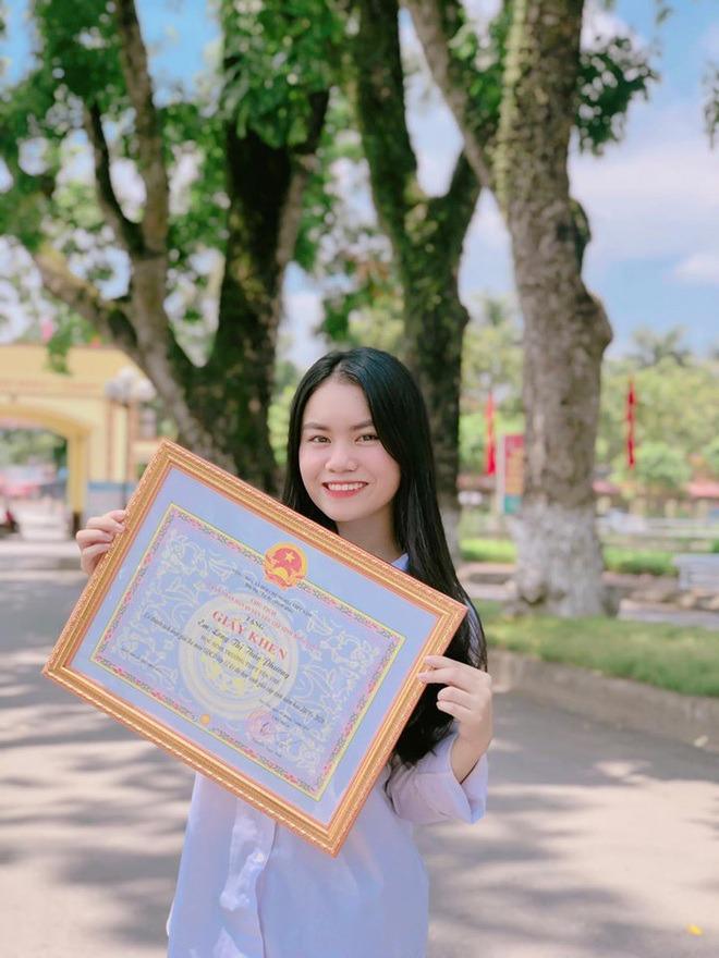 Lập nhóm đi thi học sinh giỏi Quốc gia rồi kéo nhau cùng du học Pháp-11