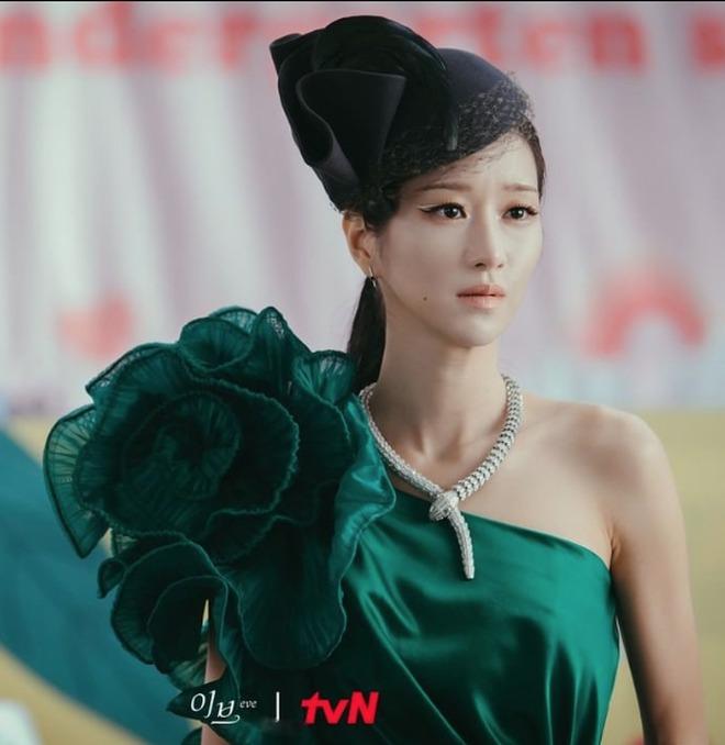 Seo Ye Ji trong phim mới: Vững phong độ mặc đẹp với vòng eo con kiến-3