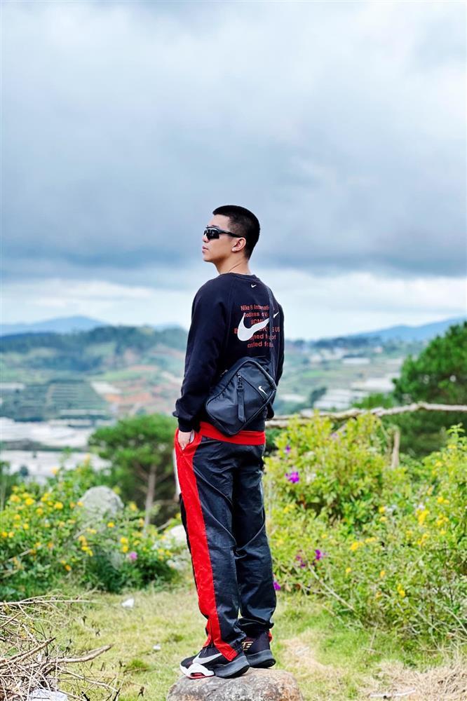 Tin showbiz Việt ngày 2/7: Đoan Trang biến toilet thành sàn diễn-8