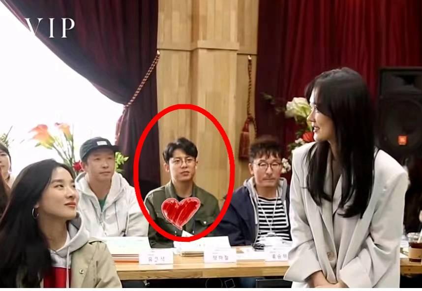 Chồng trẻ Jang Nara lộ mặt, vẻ đẹp sánh ngang tài tử màn ảnh?-6