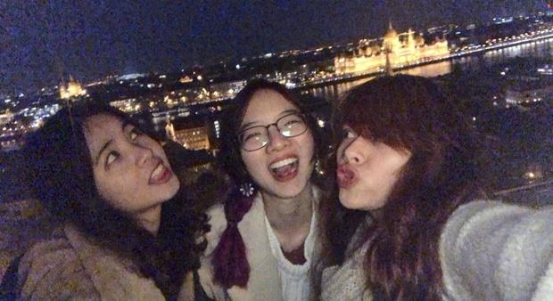 Hội bạn thân nhà người ta: cùng đi du học Pháp, người làm Big4 người vào showbiz-8