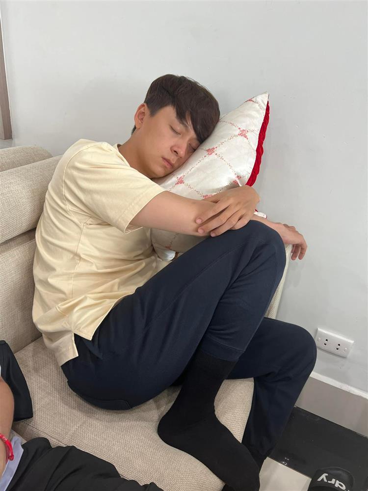 Tin showbiz Việt ngày 3/7: Lê Dương Bảo Lâm dìm hàng dàn sao-4