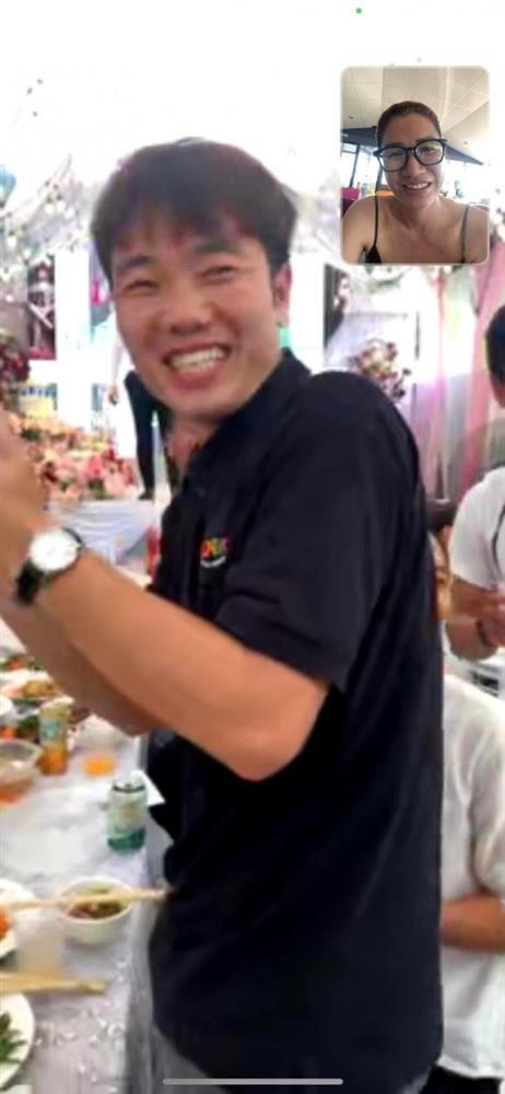 Thủ môn Lê Văn Trường làm đám cưới, loạt tuyển thủ phá cỗ-5