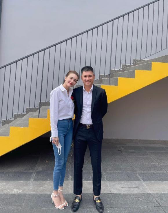 Ngỡ ngàng nhan sắc em gái Công Vinh khi vất vả làm mẹ đơn thân-5