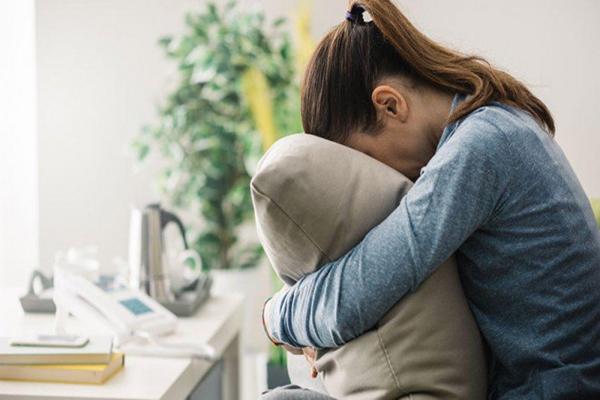 Tưởng sắp lấy được đại gia, ai ngờ mất sạch vì vớ phải gã lừa tình-1