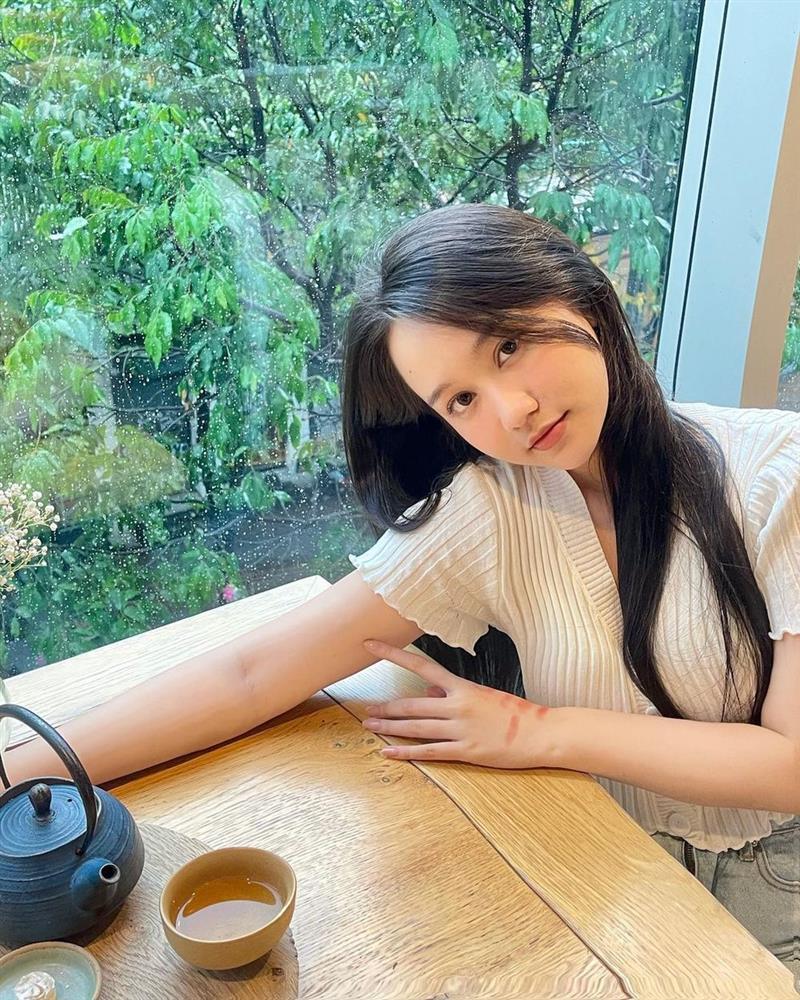 Trúc Anh tung ảnh chả bầu bí gì, bị mắng ảnh cũ cất đi-10