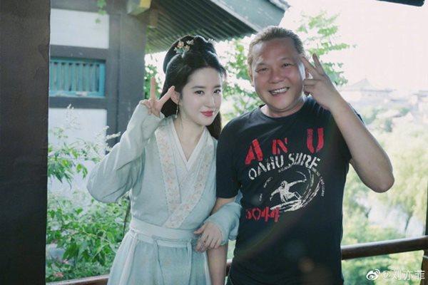 Lưu Diệc Phi sau vụ bị tẩy chay-6