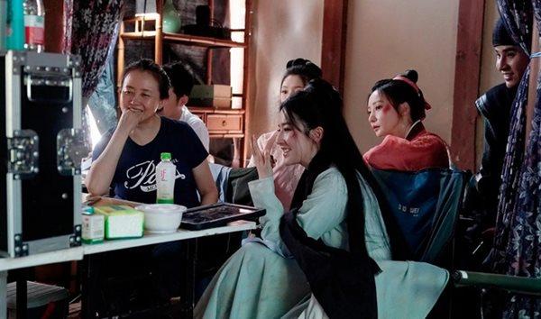 Lưu Diệc Phi sau vụ bị tẩy chay-8