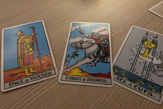 Bói bài Tarot thứ 4 ngày 6/7/2022: Đầu tư vội là mất trắng