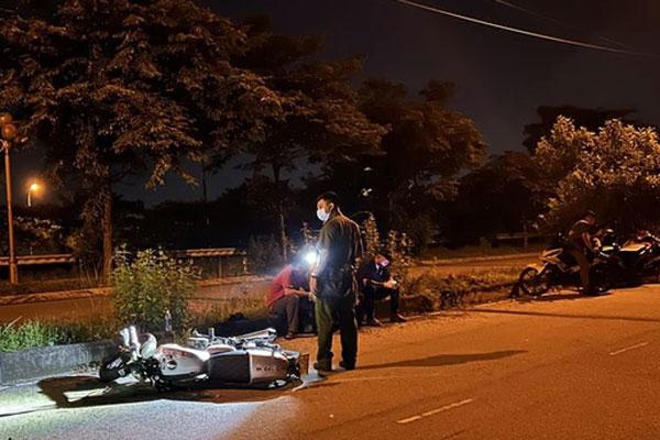 Nam sinh viên chết giữa đường trong Đại học Quốc gia TP.HCM-1