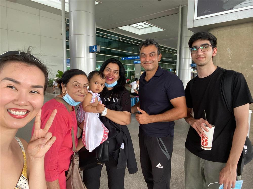 Ái nữ Võ Hạ Trâm thử váy bà nội Ấn Độ tặng, nhìn cưng xỉu-13