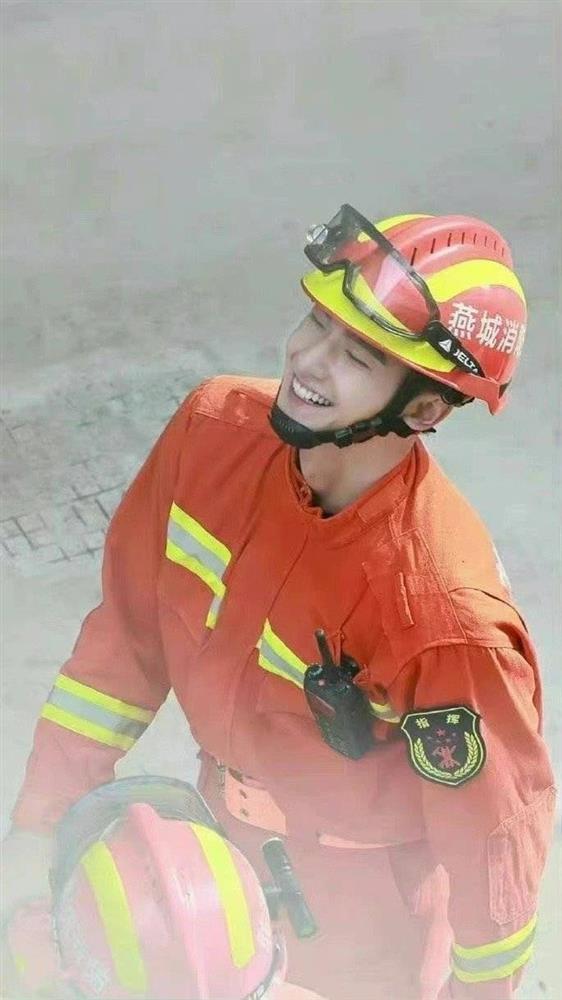 Nhan sắc chụp lén Dương Dương khiến các cô dâu bỏ cả chồng?-11