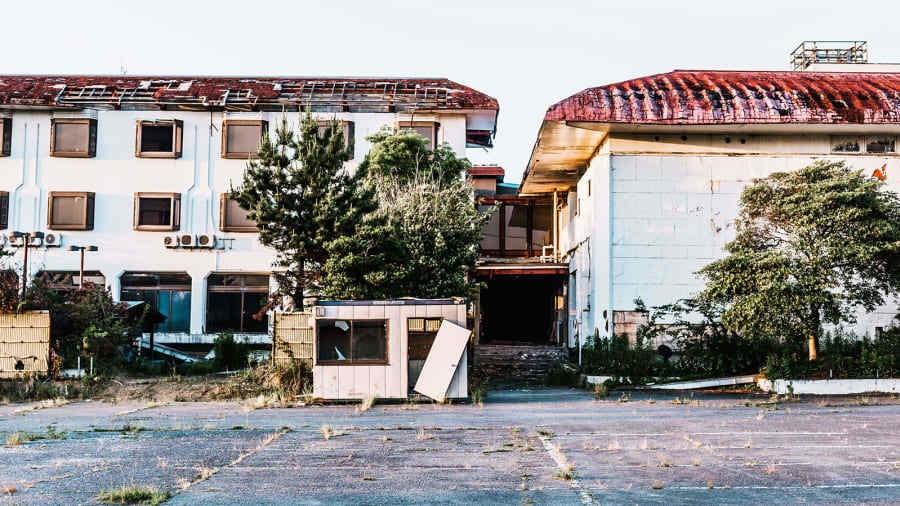 Ám ảnh những ngôi nhà ma không một bóng người ở Nhật Bản-2