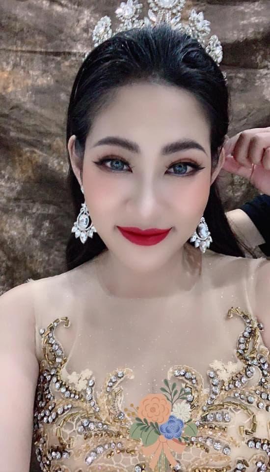 Chị gái Hoa hậu Thu Thảo gay gắt về thị phi showbiz, đá xéo Thùy Tiên-4