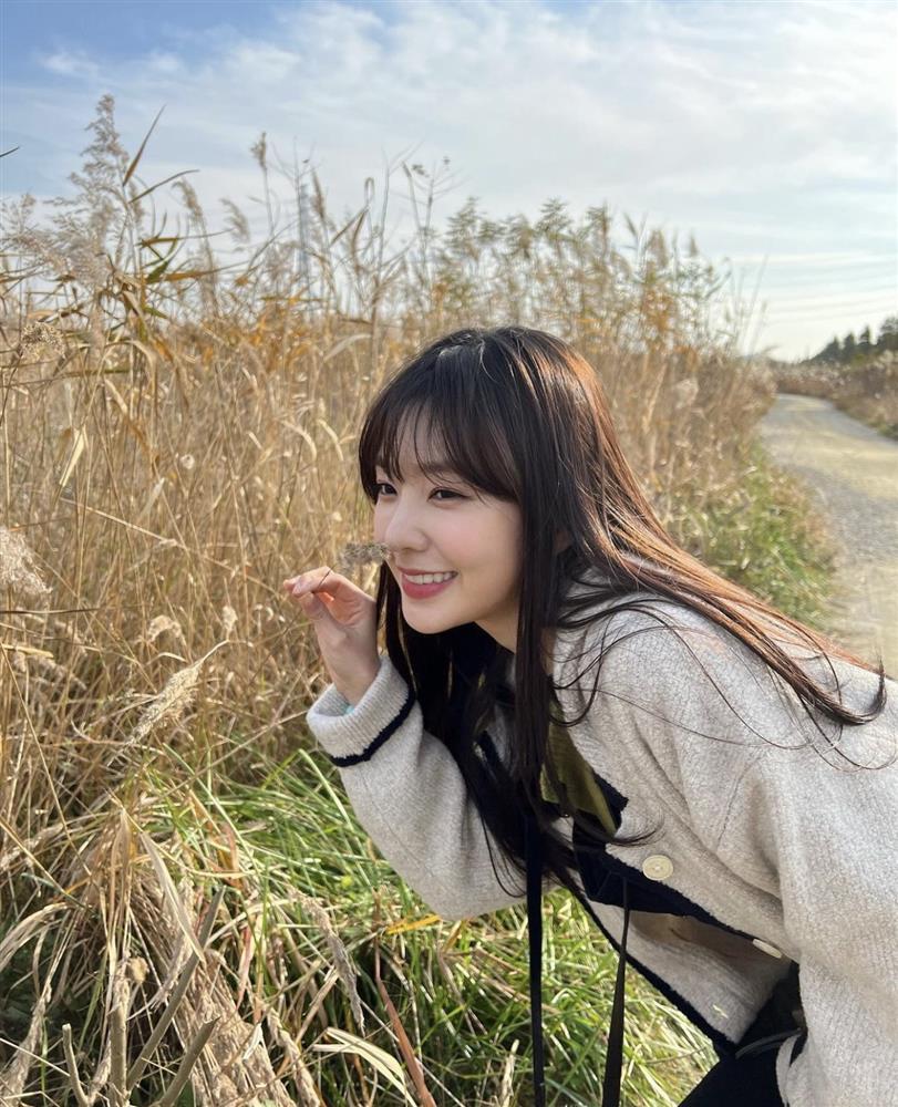 Nữ idol xứ Hàn để tóc mái bằng: Ai đẹp đỉnh?-5