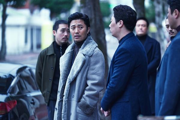 Nam phụ Hậu Duệ Mặt Trời sau 6 năm: Còn đâu nam thần cực phẩm ngày nào?-8