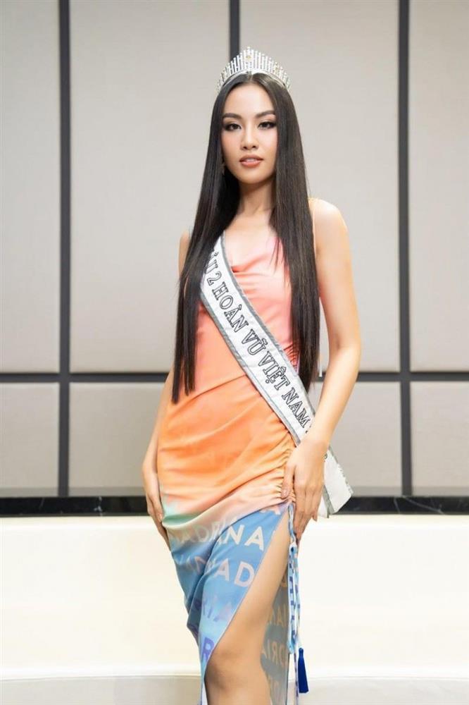 Chưa từng xảy ra: Thảo Nhi Lê đội nhầm vương miện Thủy Tiên-7