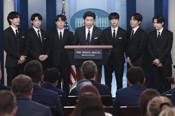 Từ vũ công đường phố thành rapper thần tượng của BTS-7