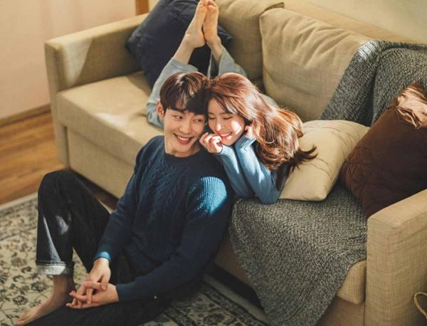 Chồng đi làm xa, vợ bị gia đình chồng phát hiện ở nhà yêu người khác-2