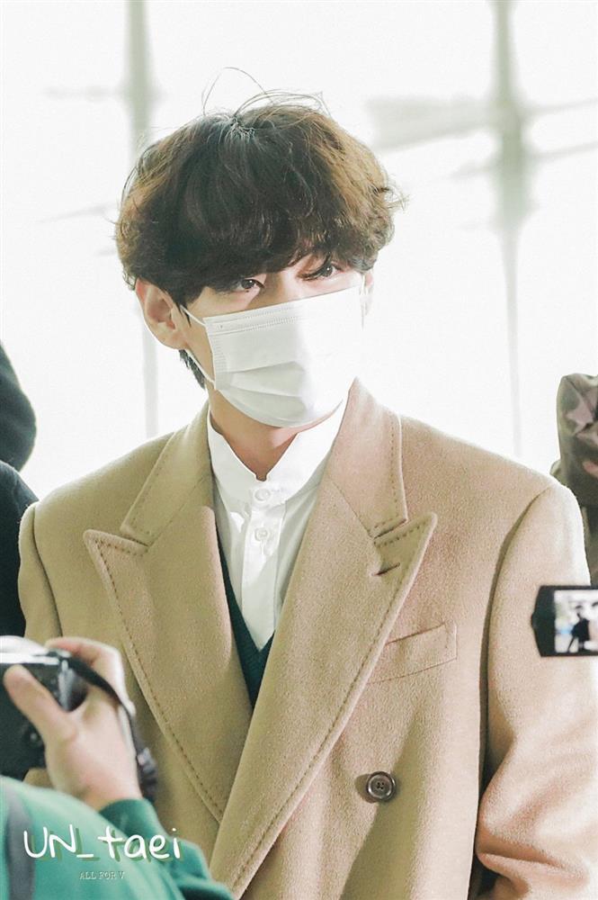 Đeo khẩu trang kín mít, loạt idol Kpop vẫn tỏa sáng rạng ngời-9