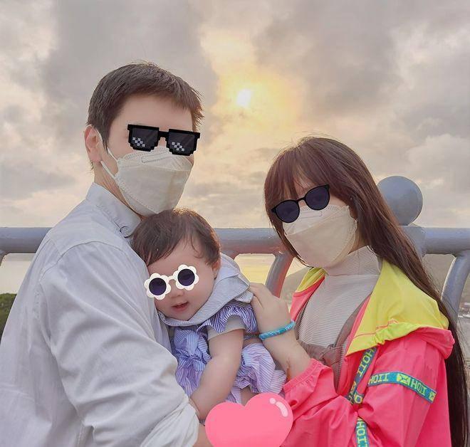 Con dâu trùm xã hội đen Hong Kong hạ sinh quý tử-4