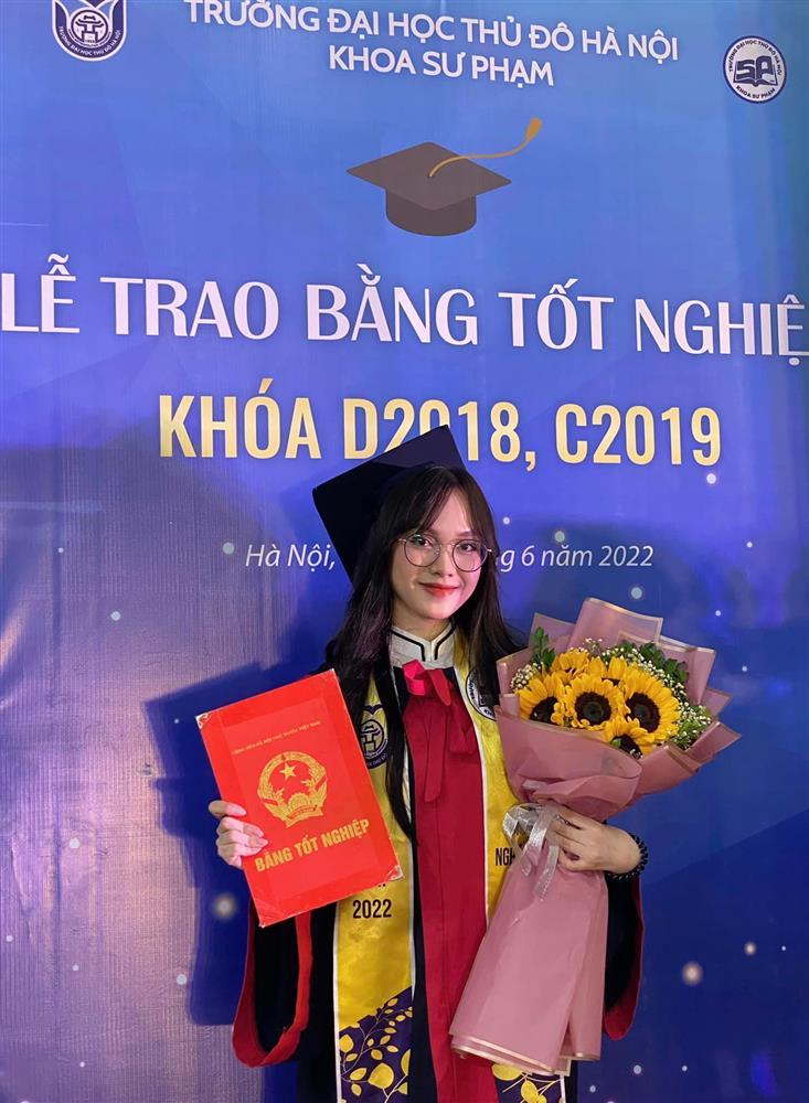 Bạn gái Nhâm Mạnh Dũng có gì mà được khuyên thi Hoa hậu?-8