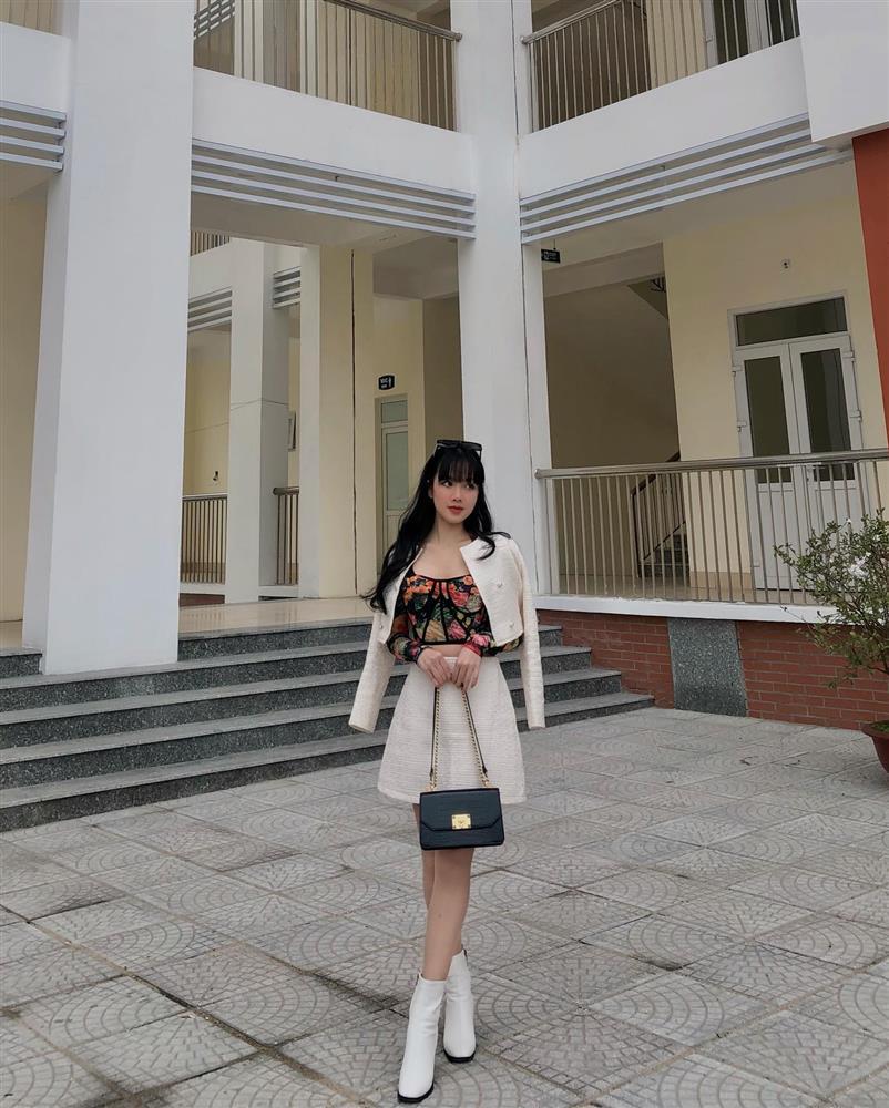 Bạn gái Nhâm Mạnh Dũng có gì mà được khuyên thi Hoa hậu?-7