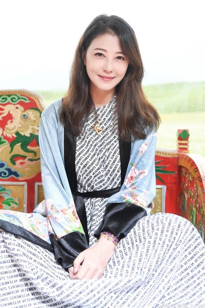 Châu Hải My chê TVB keo kiệt-1