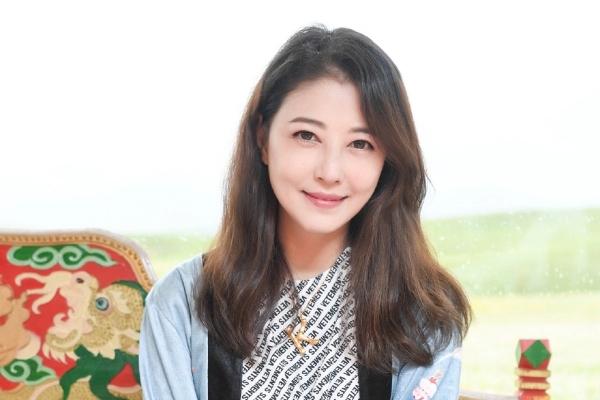 Tuổi xế chiều sống đơn độc, thích làm từ thiện của Châu Hải My-4