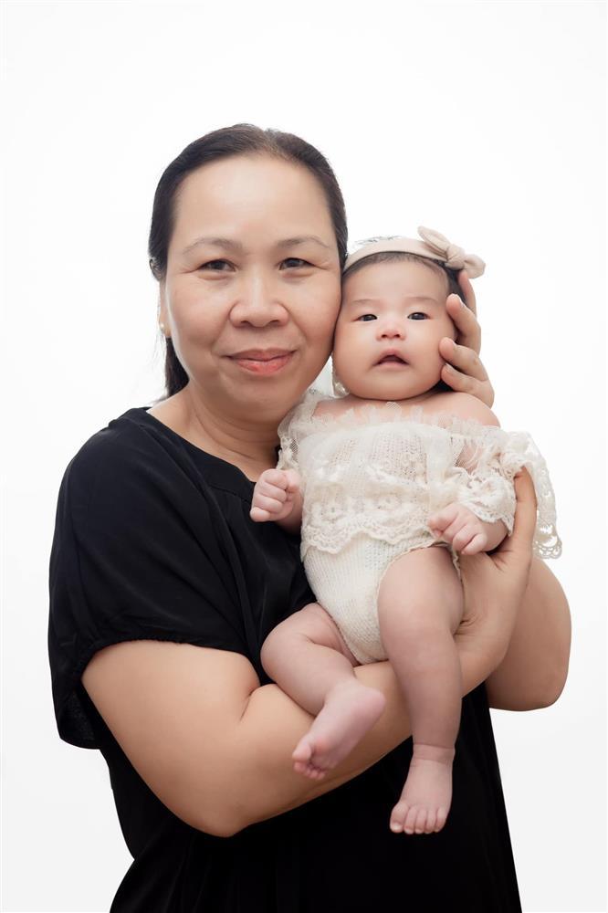 Phạm Lịch công khai con gái sơ sinh-5