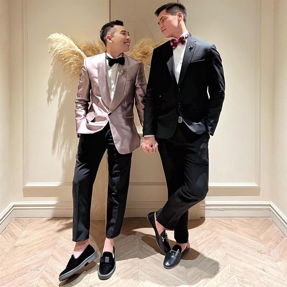 Stylist Hoàng Ku lần đầu công khai bạn trai đồng giới-1