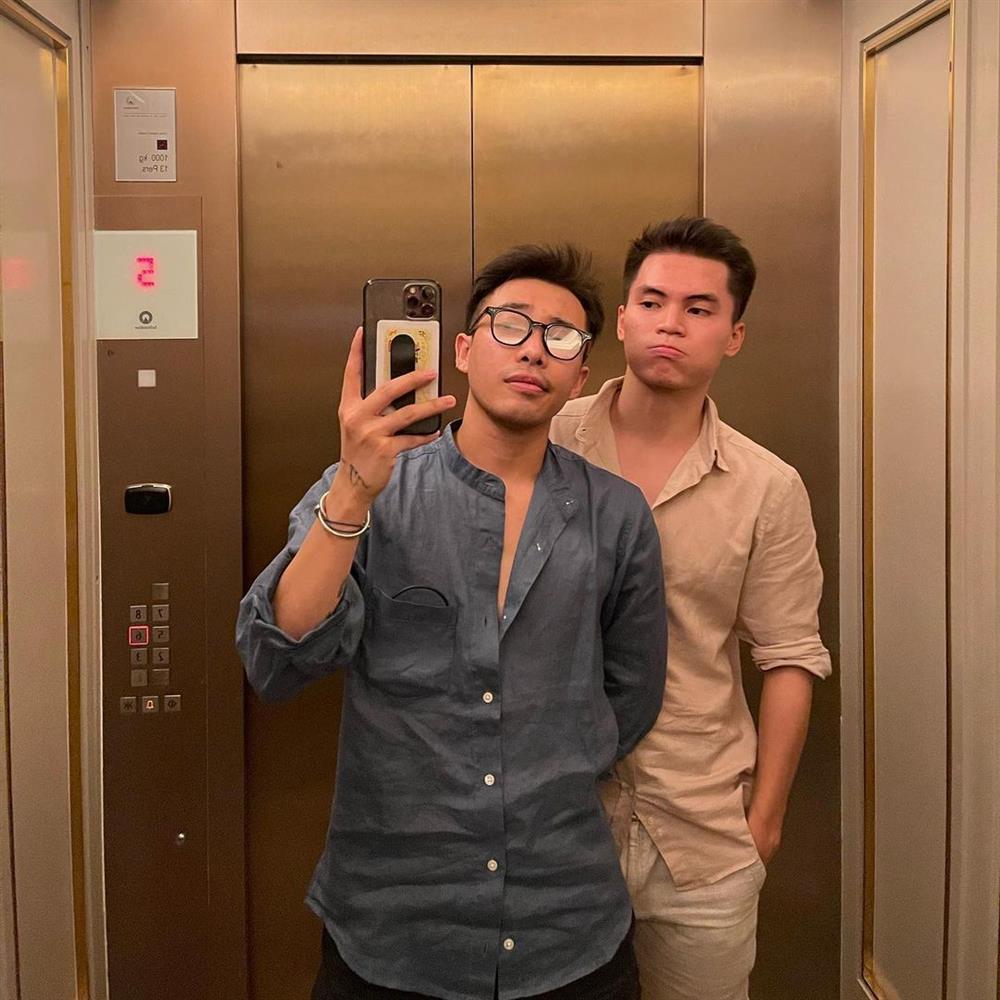 Stylist Hoàng Ku lần đầu công khai bạn trai đồng giới-6