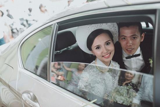 Hậu phương vững chắc của Văn Quyết