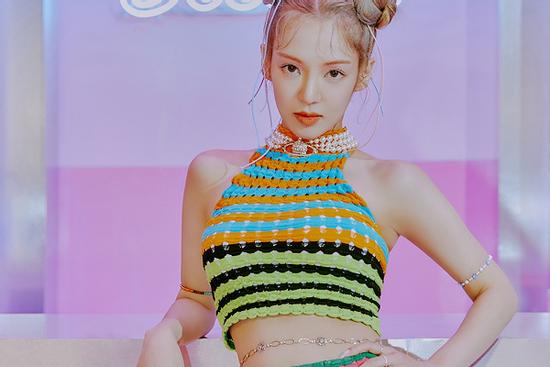 SNSD Hyoyeon tiết lộ cách phát hiện cực chuẩn các Kpop hẹn hò bí mật