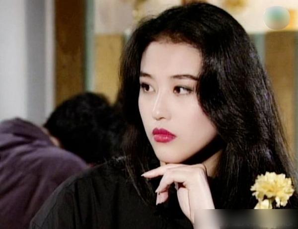 Dàn sao TVB kể chuyện bị bóc lột, nhận cát xê bèo bọt-1