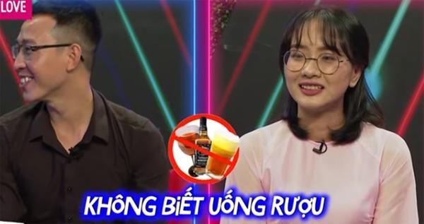 Chàng trai liên tục thả thính cô giáo trẻ rồi bất ngờ quay xe-2