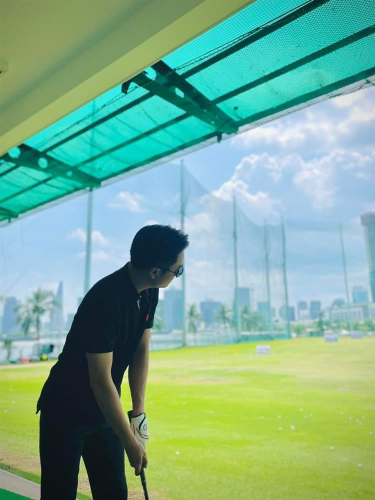 Chồng tương lai của Jang Mi: giám đốc trẻ với siêu xe, hàng hiệu la liệt-9