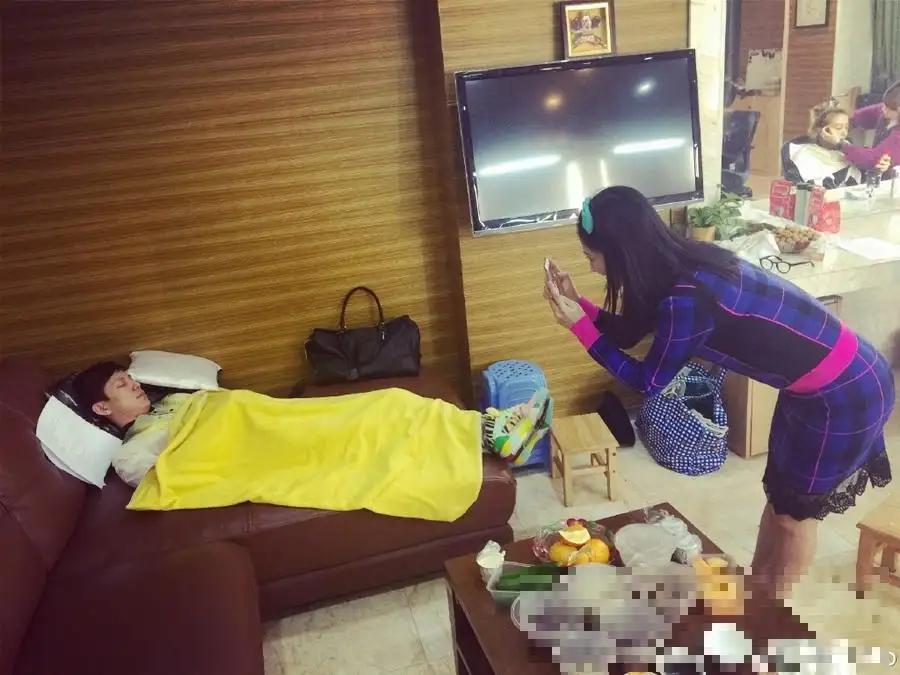 Lưu Diệc Phi, Angela Baby bị dìm hàng thậm tệ khi đang ngủ-7