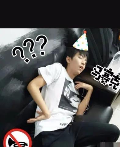 Lưu Diệc Phi, Angela Baby bị dìm hàng thậm tệ khi đang ngủ-11