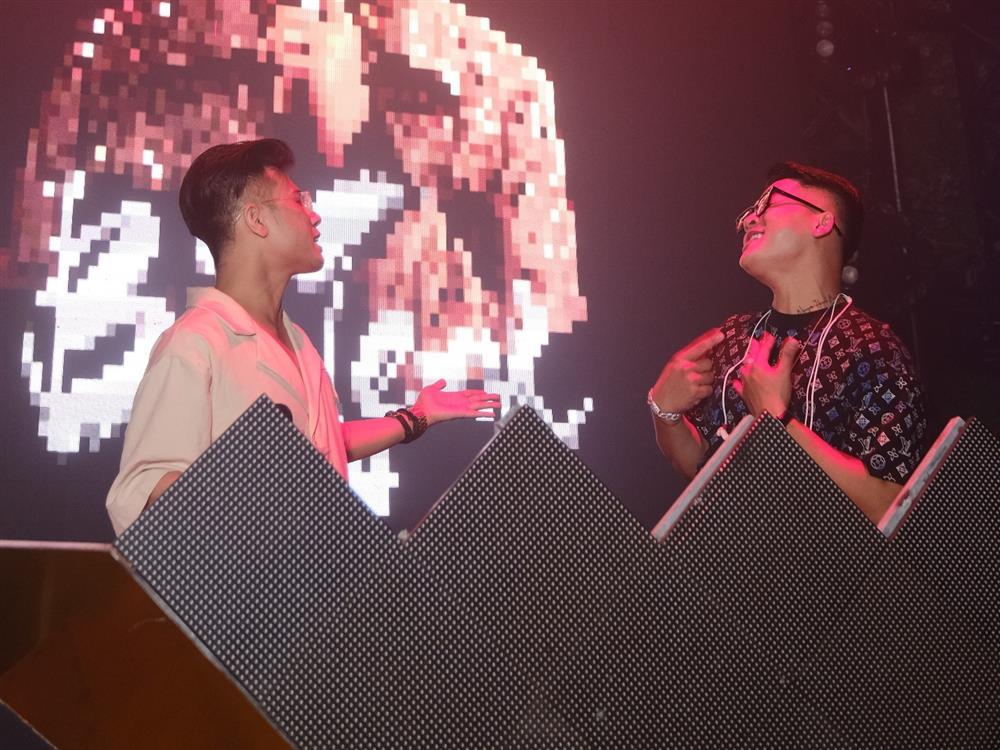 Đôi bạn ‘song sát’ của night club Việt Nam-3