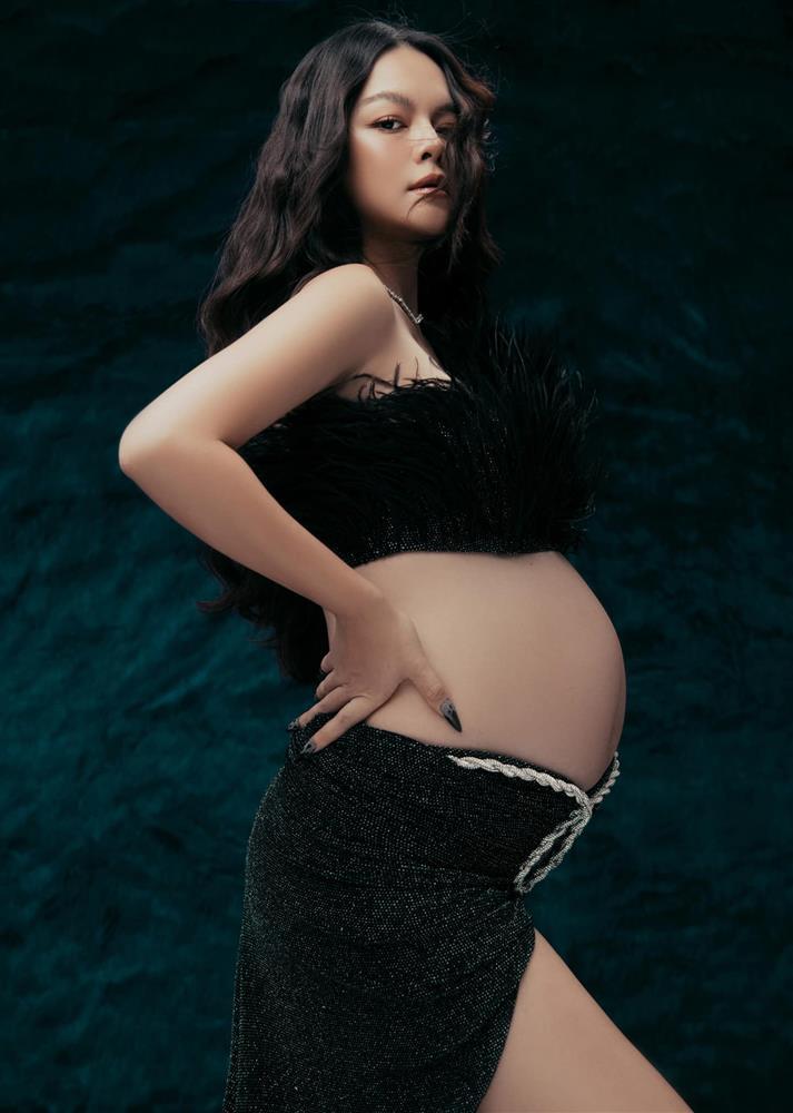 Phạm Quỳnh Anh lộ diện sau sinh, sắc vóc ra sao?-5