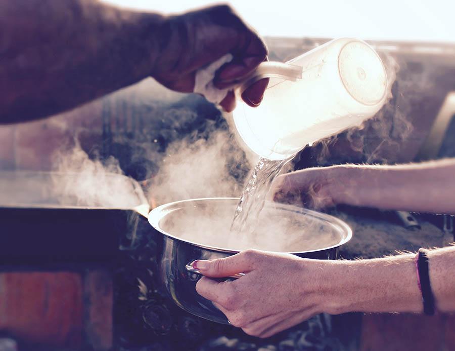 Chồng ngủ mơ người phụ nữ khác, vợ tung đòn ghen ai cũng sợ-1