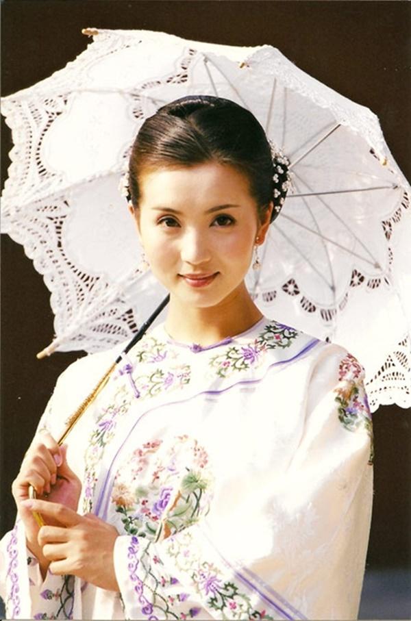 Như Ý - Cát Tường: Người chỉ cưới đại gia, người chung tình bạn trai kém nổi-4