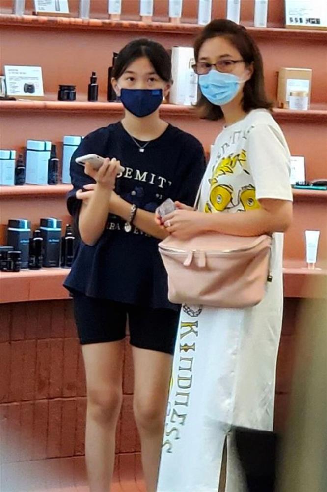 Như Ý - Cát Tường: Người chỉ cưới đại gia, người chung tình bạn trai kém nổi-13