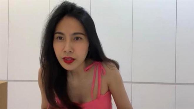 Thủy Tiên tái xuất mạng xã hội với mặt mộc chỉ tô son-1