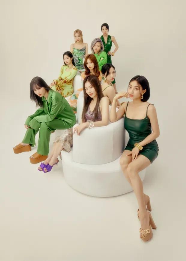 TWICE tiết lộ về mặt trái của sự nổi tiếng: Ám ảnh với fan cuồng, lịch trình dày đặc-2