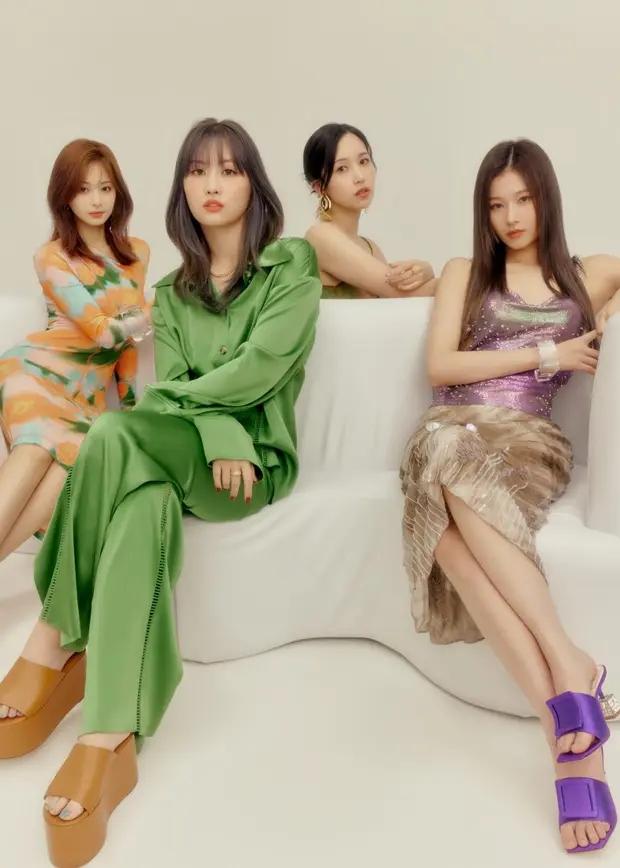 TWICE tiết lộ về mặt trái của sự nổi tiếng: Ám ảnh với fan cuồng, lịch trình dày đặc-9