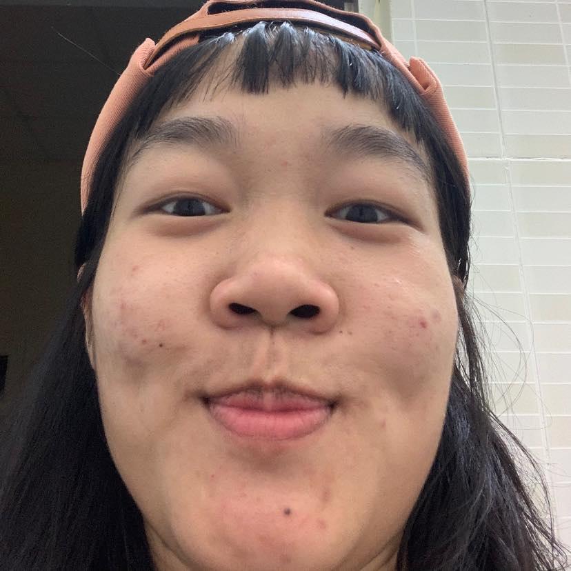 Bị chửi không wax lông nách, Lê Thụy vẫn tự tin xinh-9